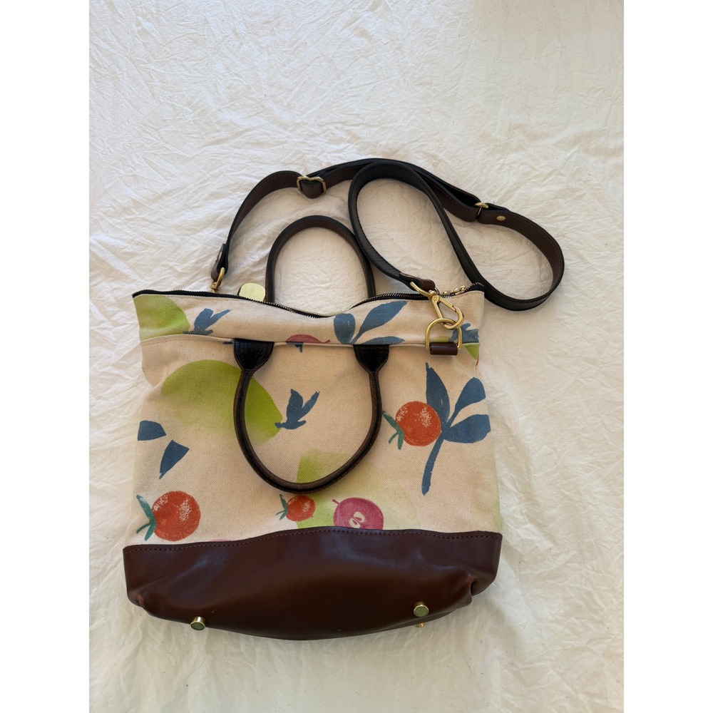 R. Riveter Tote Bag Womens Medium Cream Fruit Print Canvas Leather shoulder bag
